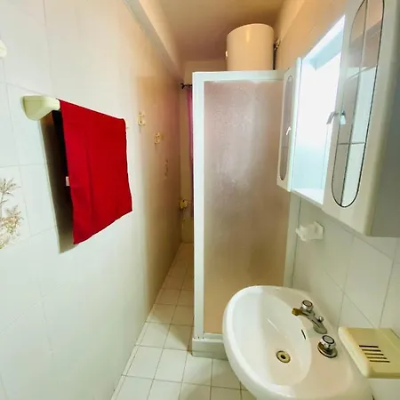 Dimora Lucente Apartman *